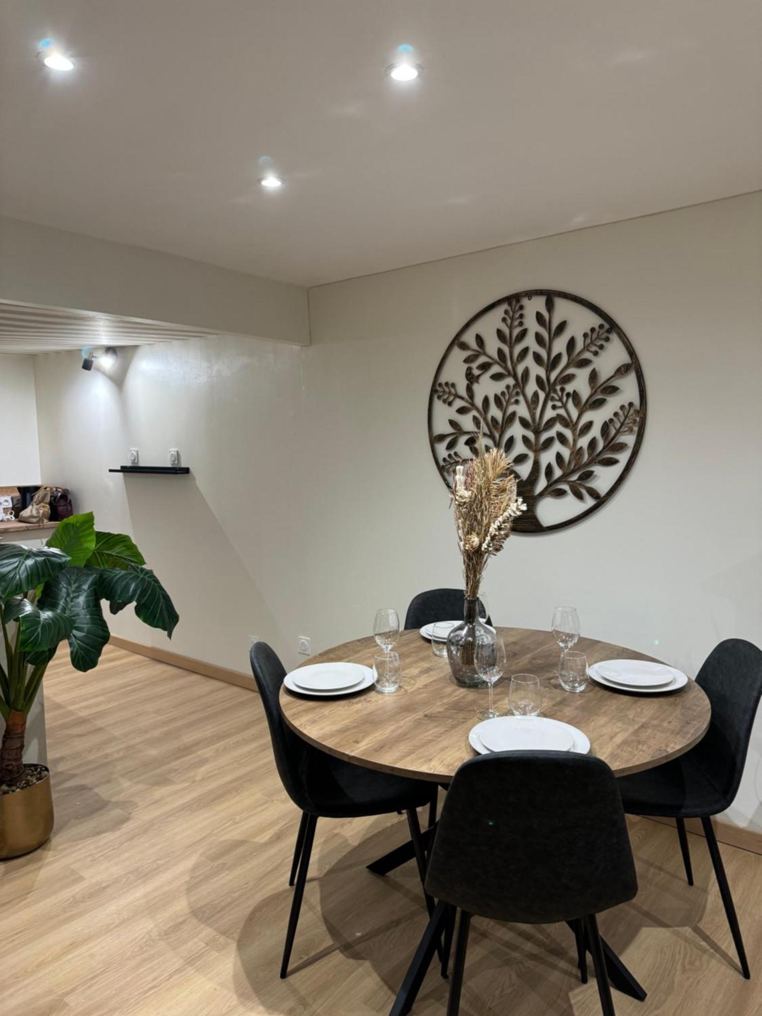 Nancy Blue Stan Apartment Ngoại thất bức ảnh